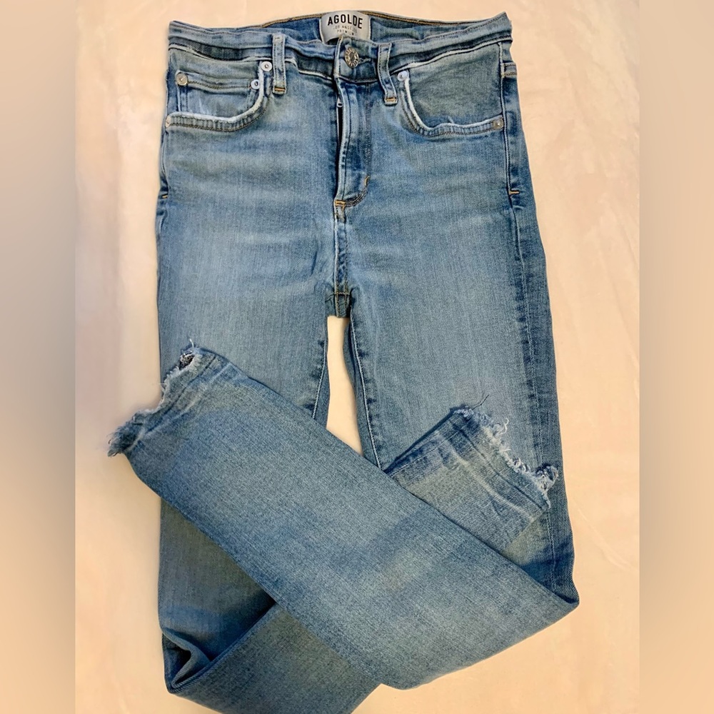 AGOLDE Premium Denim Jeans with frayed edges